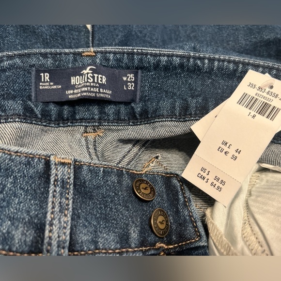Hollister Low Rise Vintage Baggy Jeans NWT— 1 REGULAR - Picture 3 of 4